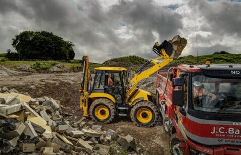 P995+BHL+-+Loading+Lorry+